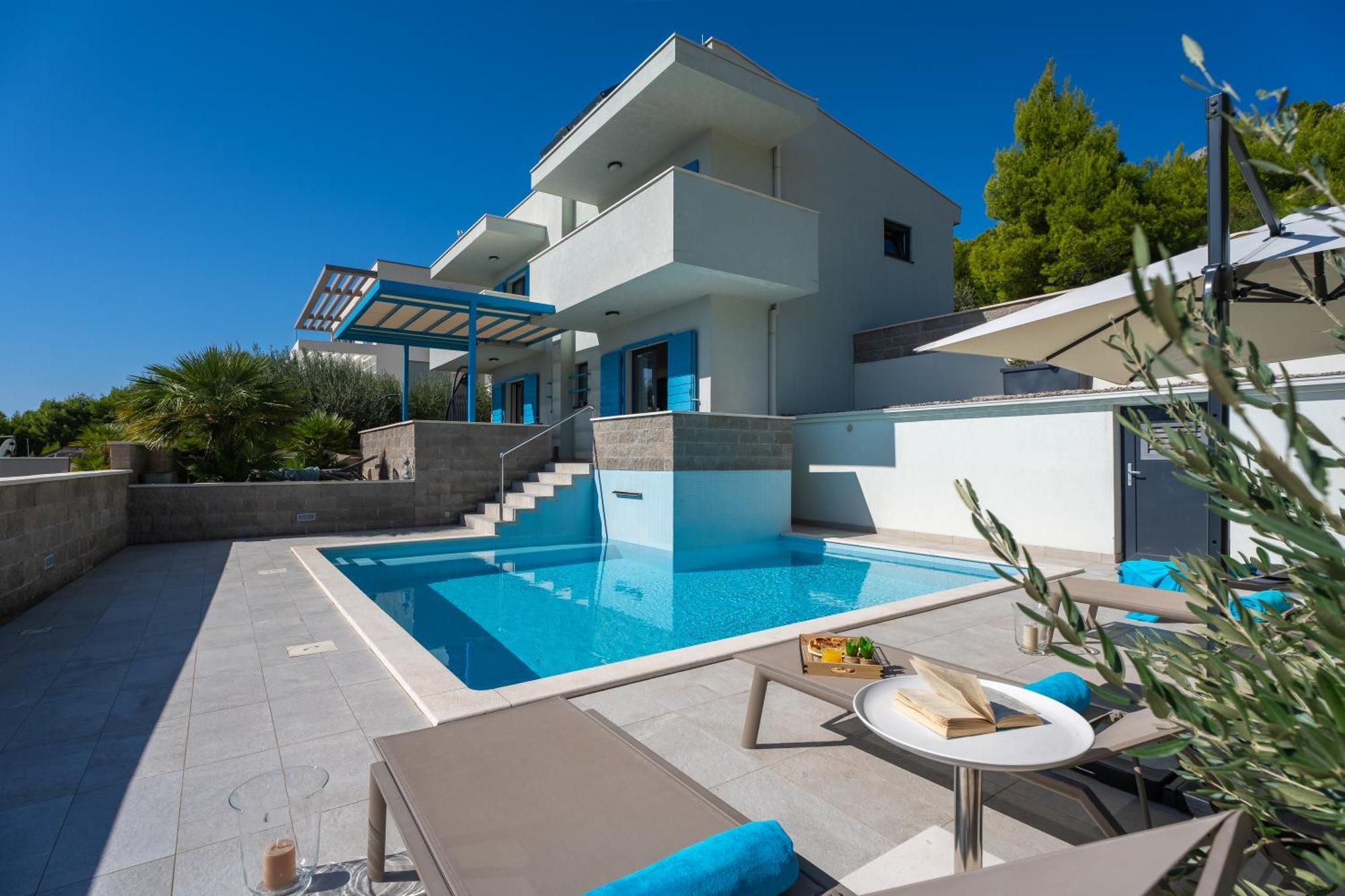 Villa Allegra With 32Msq Heated Pool, 300M Far From Sandy Beaches, Open Sea View Omiš Buitenkant foto