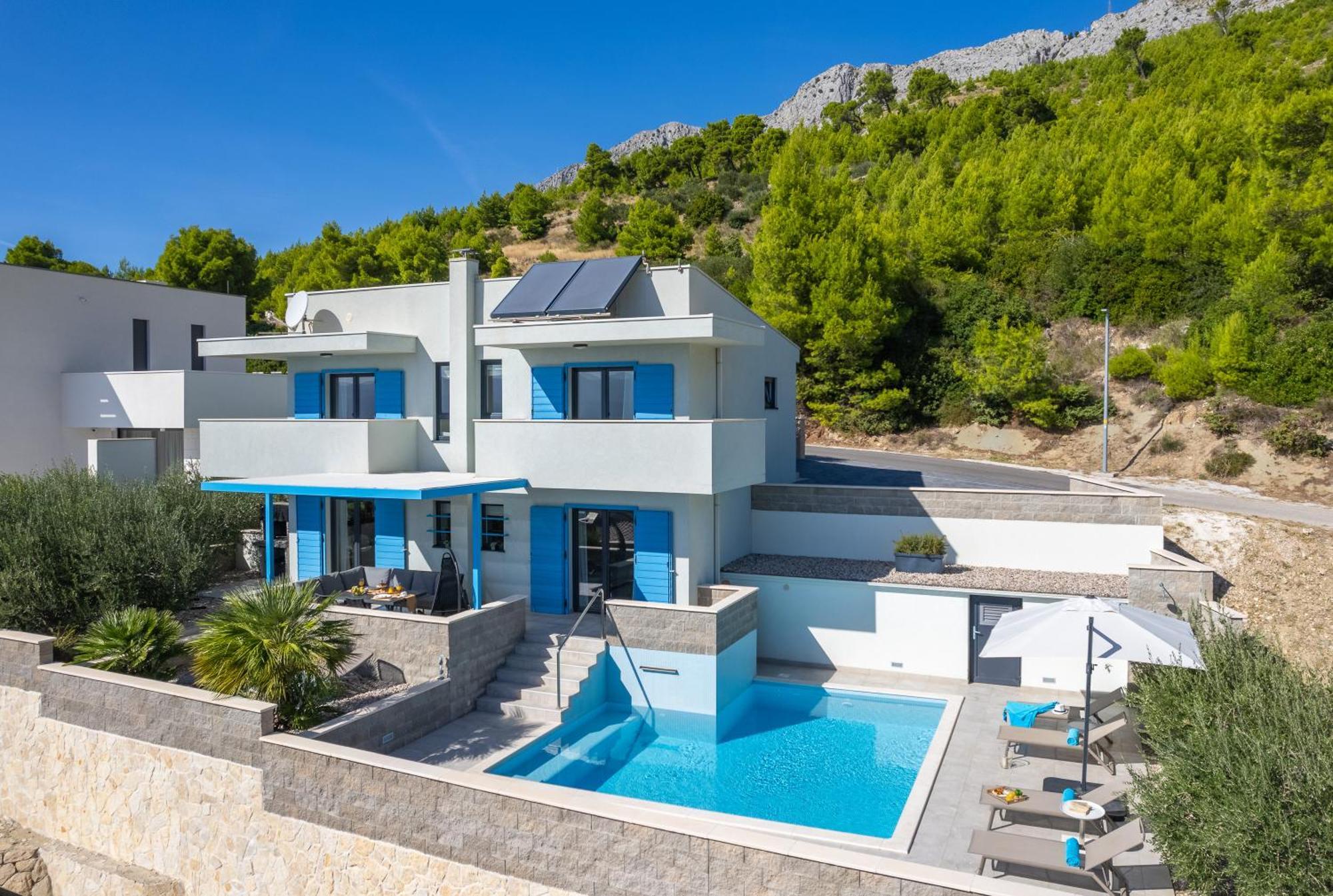 Villa Allegra With 32Msq Heated Pool, 300M Far From Sandy Beaches, Open Sea View Omiš Buitenkant foto