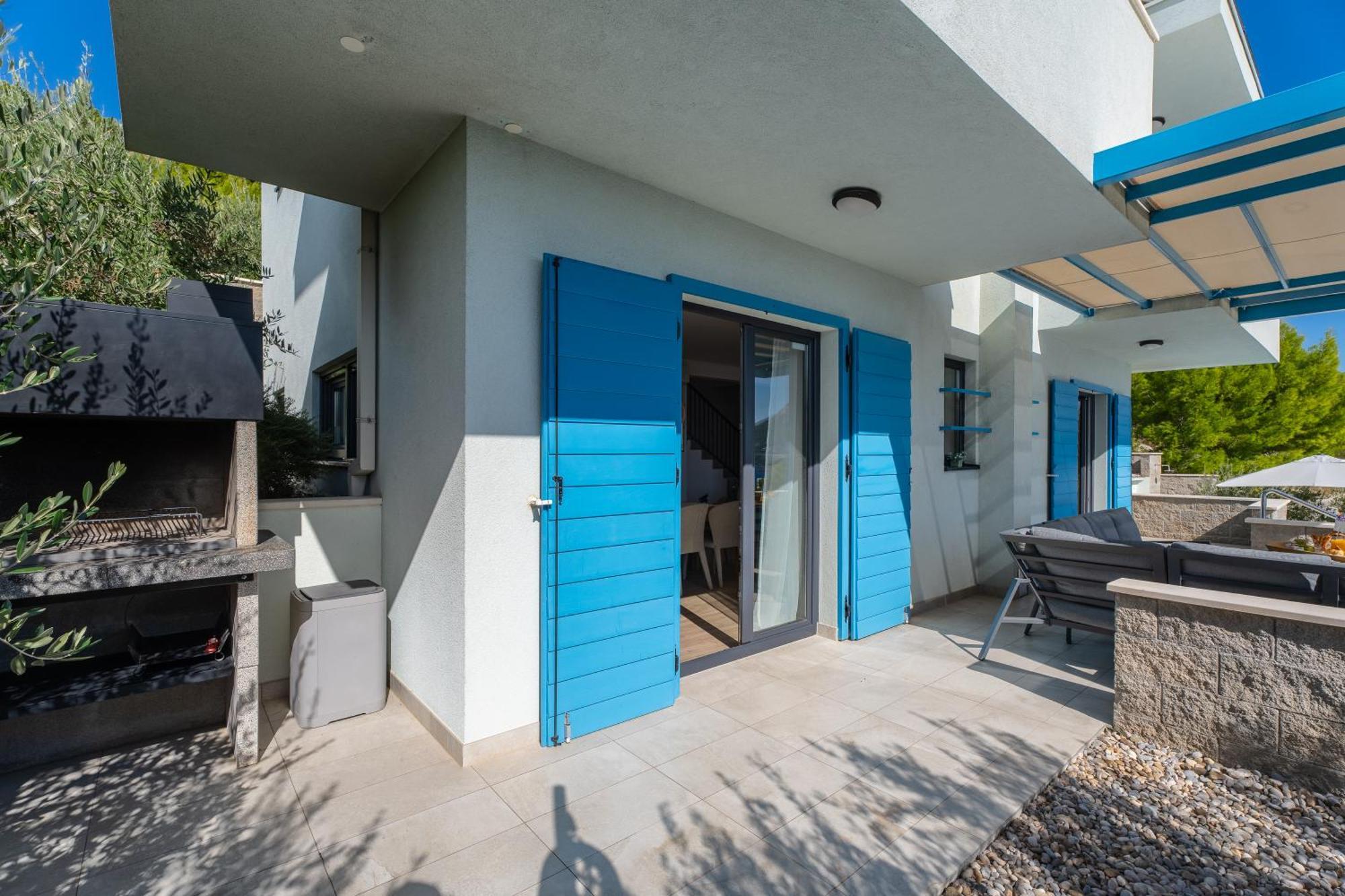 Villa Allegra With 32Msq Heated Pool, 300M Far From Sandy Beaches, Open Sea View Omiš Buitenkant foto