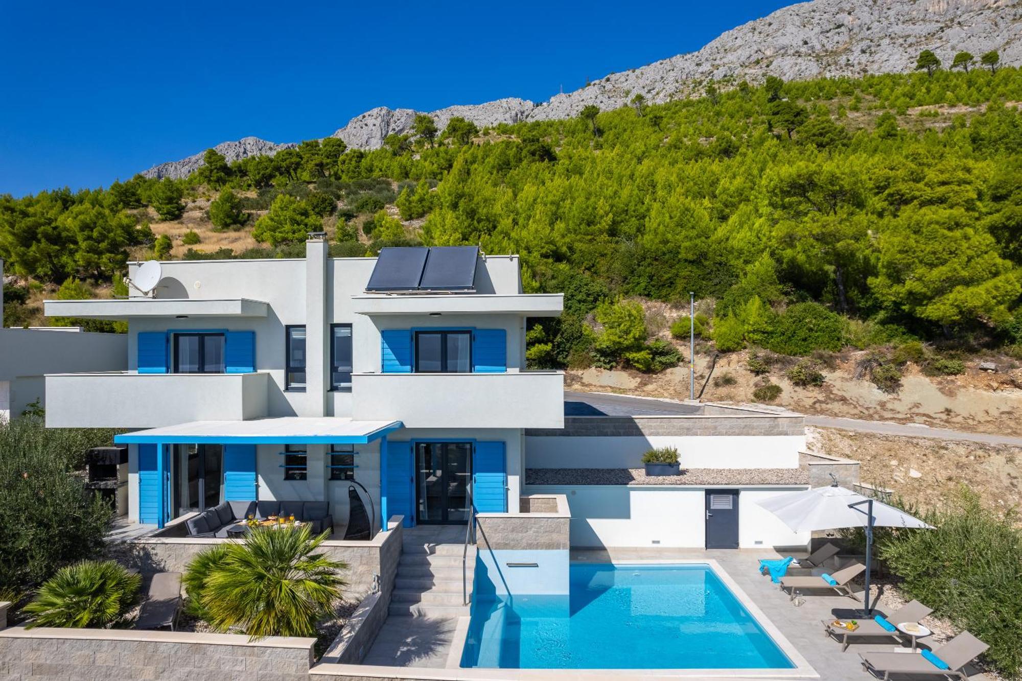 Villa Allegra With 32Msq Heated Pool, 300M Far From Sandy Beaches, Open Sea View Omiš Buitenkant foto